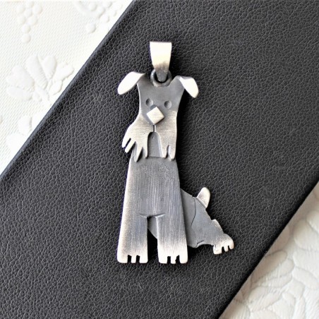 Zawieszka Sznaucer artystycznie, duża