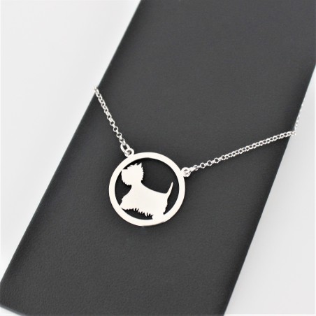 Naszyjnik West w okręgu