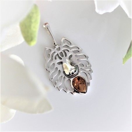 Zawieszka wilk z bursztynem