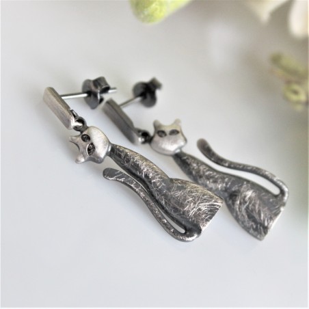 Kolczyki koty oksydowane z cyrkoniami